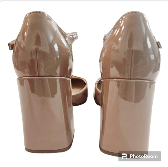Marc Fisher Tan Patent Leather Shoes T- Strap Block Heel Square Toe  Pump sz 7.5 - Picture 7 of 13